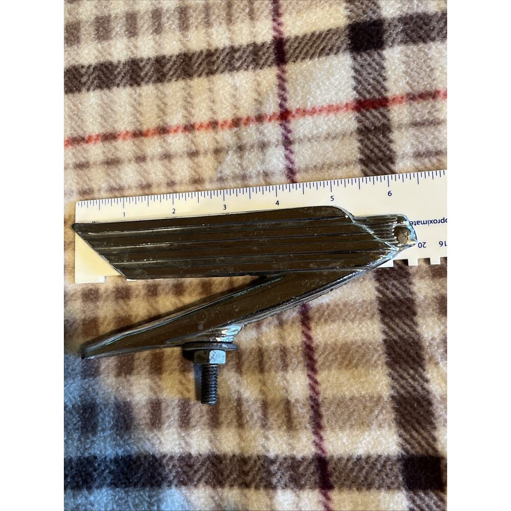 VINTAGE PONTIAC HOOD ORNAMENT RADIATOR CAP HOT ROD RAT ROD - Picture 2 of 6